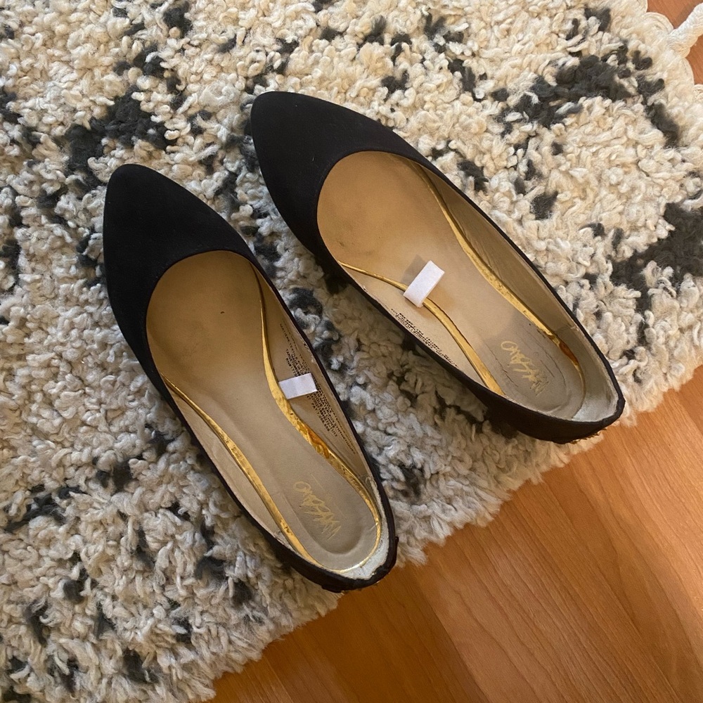 Mossimo Black Flats Size 7